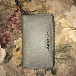 Michael Kors wallet wristlet